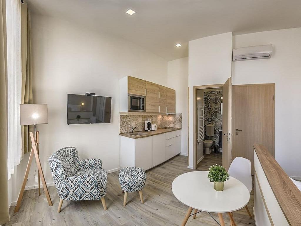 Glam Downtown Apartments Budapest Ngoại thất bức ảnh